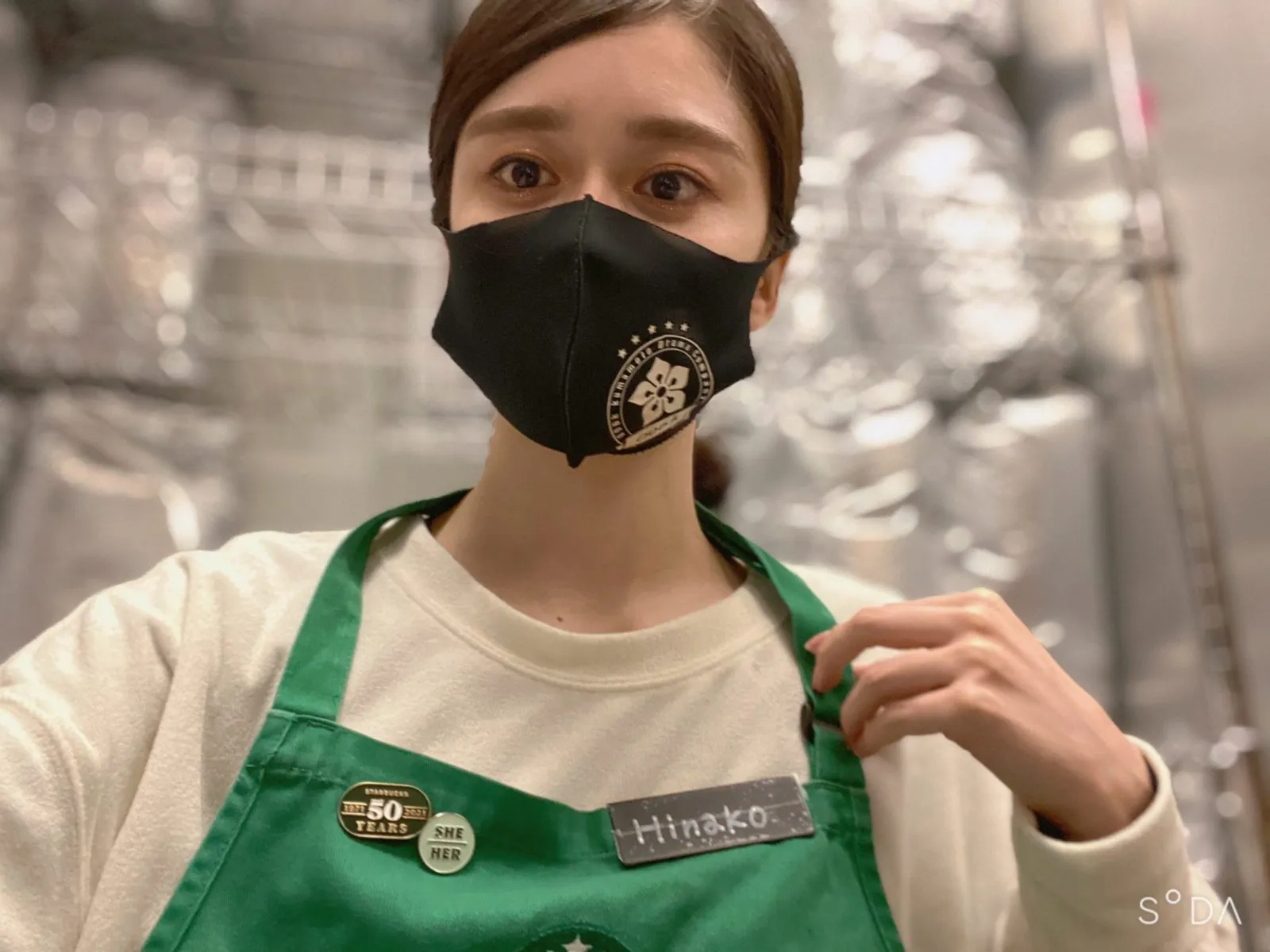 カナダのスターバックスで働く古庄さん